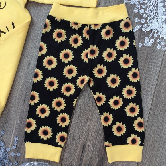 Boutique Baby Girls SASSY PANTS 3pc Outfit - Picture 3 of 4